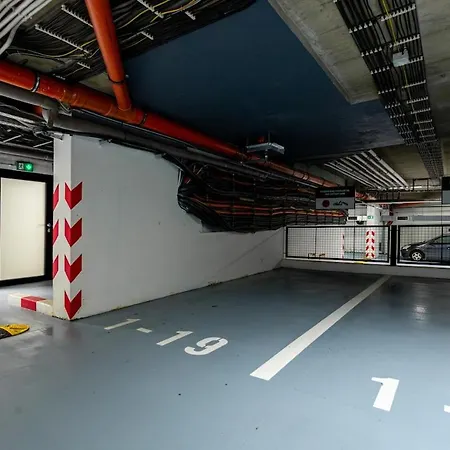 아파트 Adm Comfort - Free Parking Garage