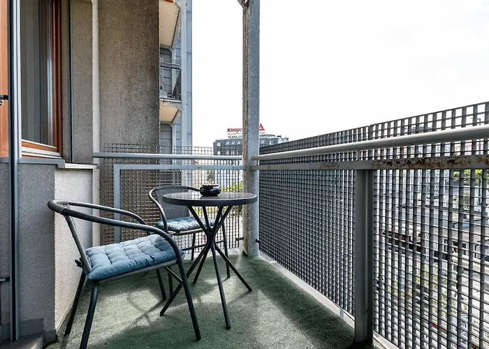 Adm Comfort - Free Parking Garage アパート