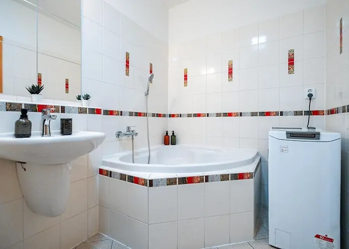 Adm Comfort - Free Parking Garage شقة *