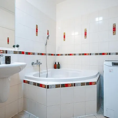 Adm Comfort - Free Parking Garage Appartement *