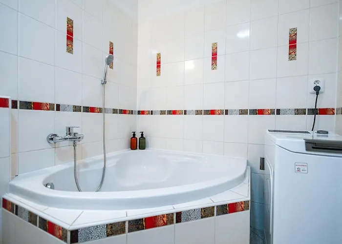 Adm Comfort - Free Parking Garage *